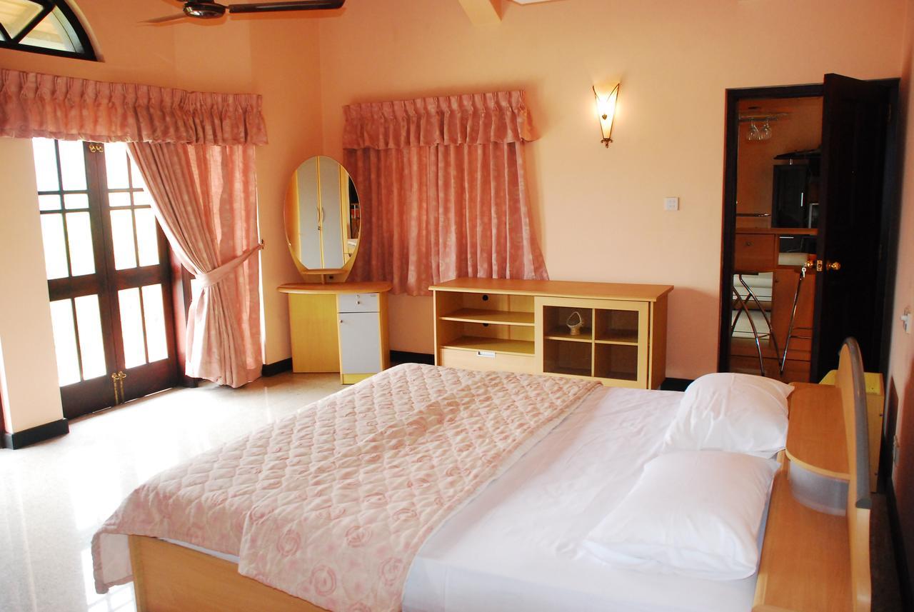 Breeze Villa แคนดี้ ภายนอก รูปภาพ
